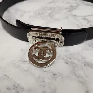 CHANEL | Accessories | Chanel Cc Crystal Logo Leather Belt  display picture 1